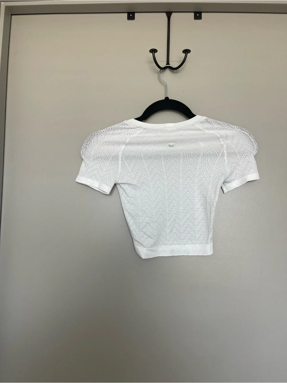 lululemon athletica breathable knit